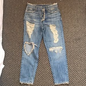 Carmar Boyfriend Ripped Jeans